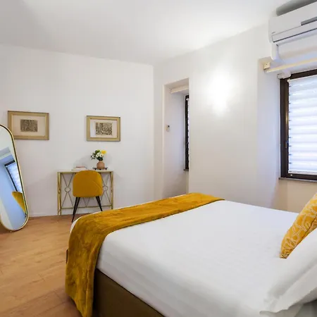 Apartment Vatican 44